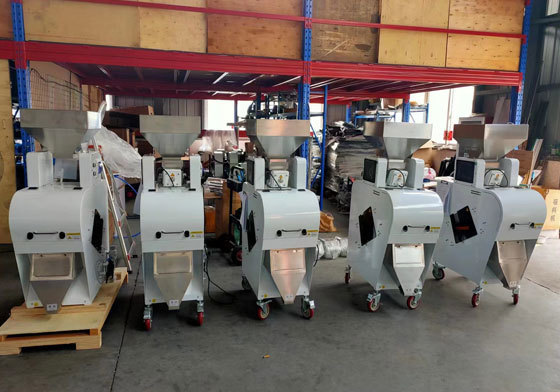 5 Sets Coffee Beans Color Sorter Machine Exported to Thailand